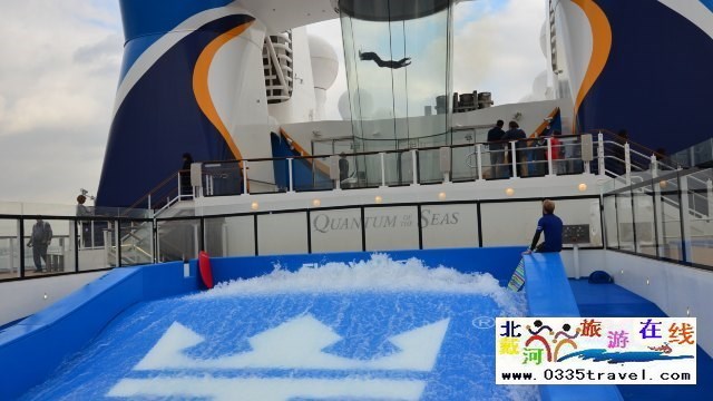 甲板冲浪 FlowRider