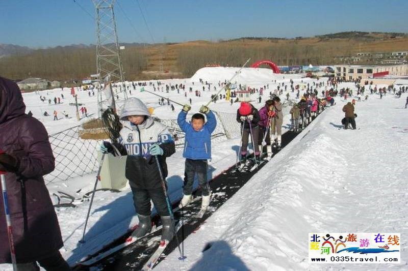 秦皇岛山海关紫云山滑雪场