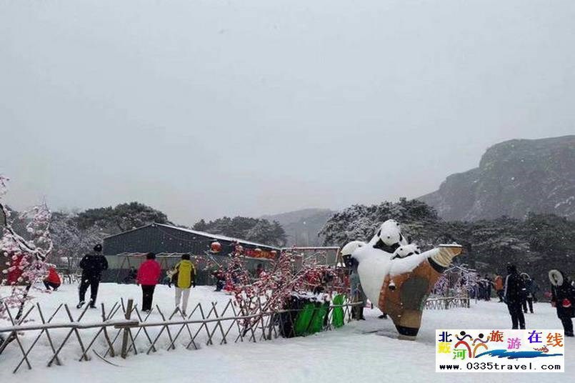 秦皇岛傍水崖景区-冬季滑雪夏季高山峡谷漂流