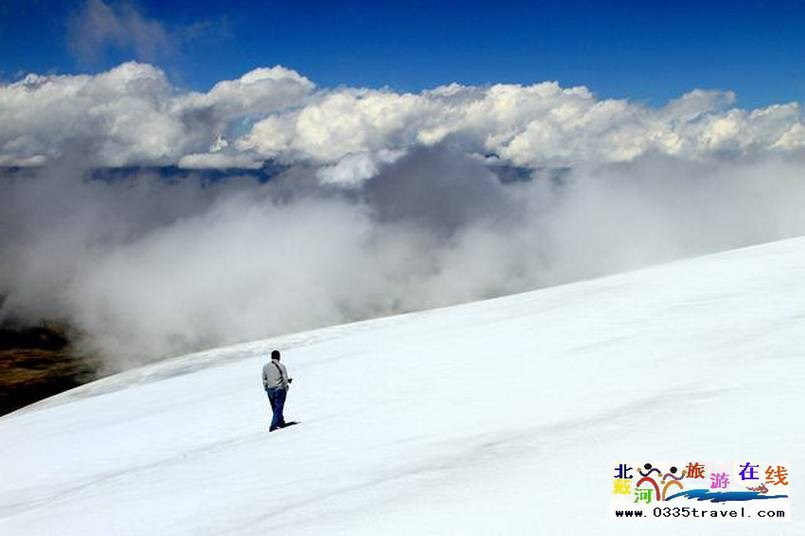 秦皇岛傍水崖景区-冬季滑雪夏季高山峡谷漂流