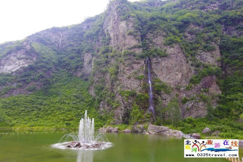 秦皇岛傍水崖景区-冬季滑雪夏季高山峡谷漂流